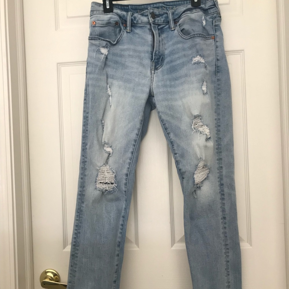 American Eagle Men’s Ripped Jeans